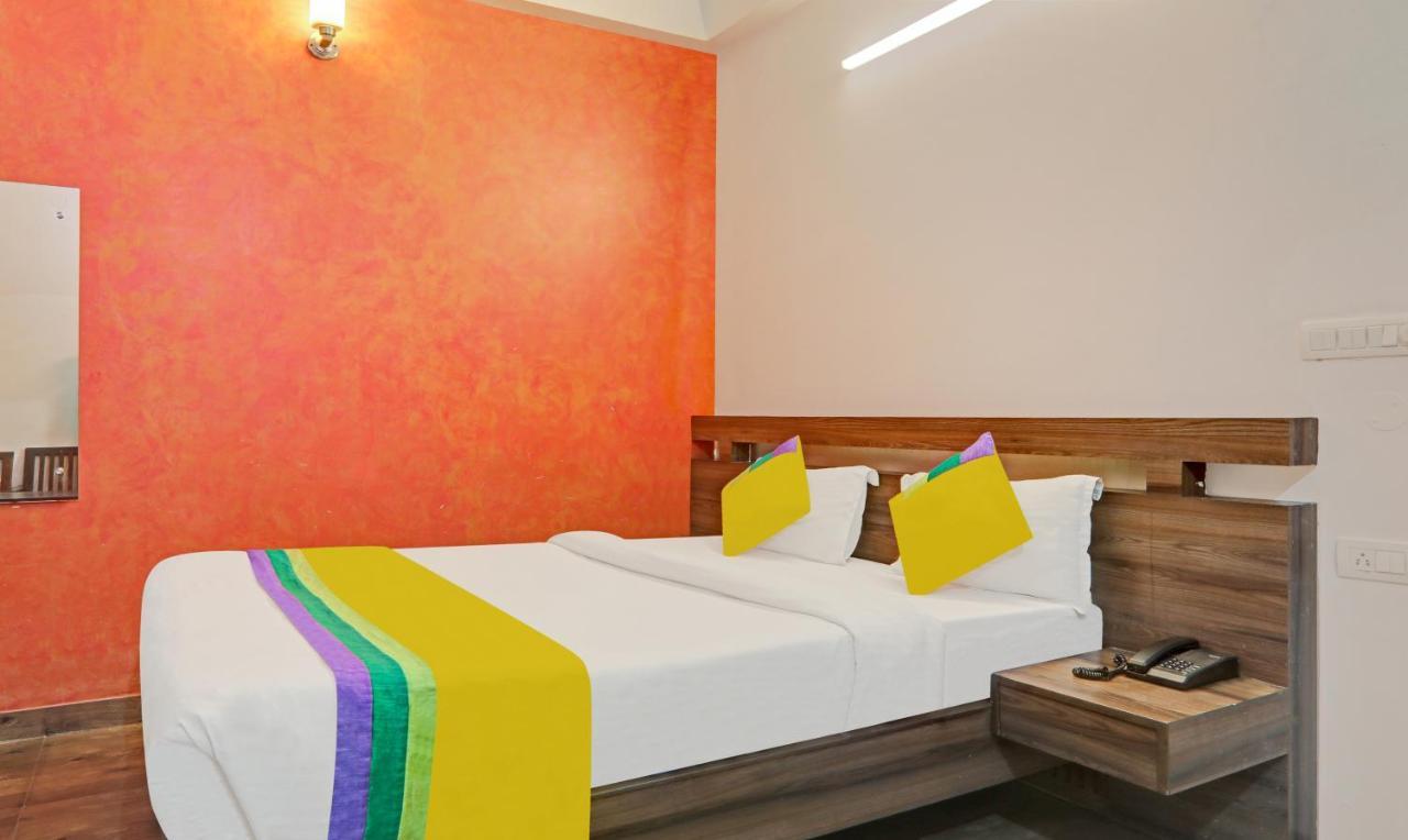 Itsy By Treebo - Global Inn Lucknow Exterior foto