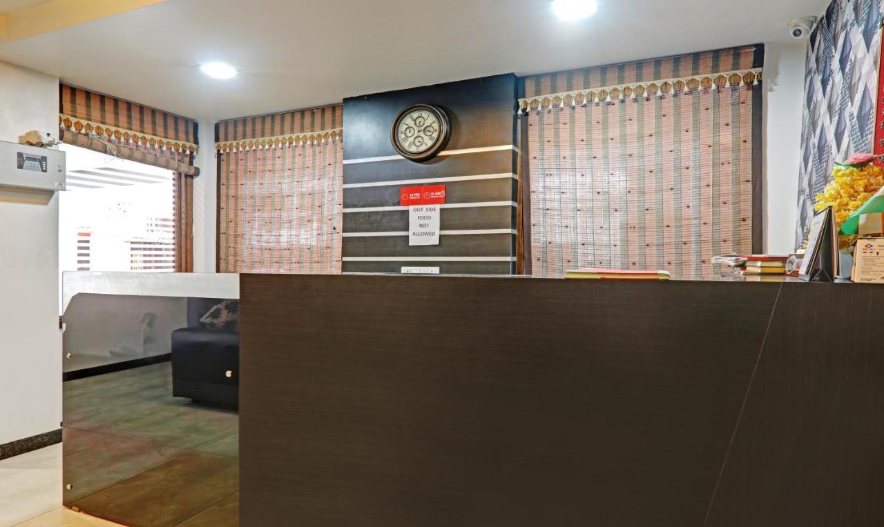 Itsy By Treebo - Global Inn Lucknow Exterior foto